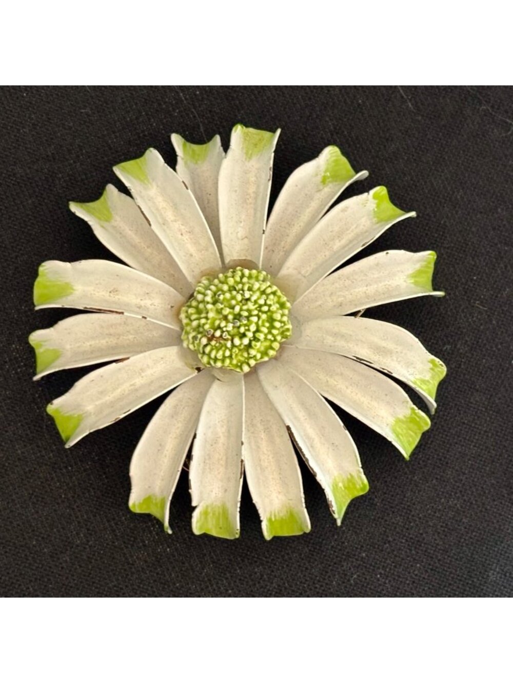 Large Vintage MCM Retro Enameled Daisy Flower Brooch Mod Enamel 2.5" Statement